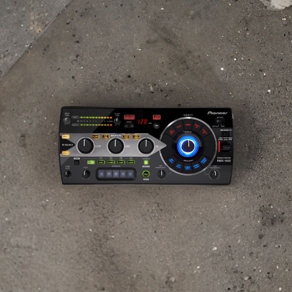 Pioneer DJ RMX-1000