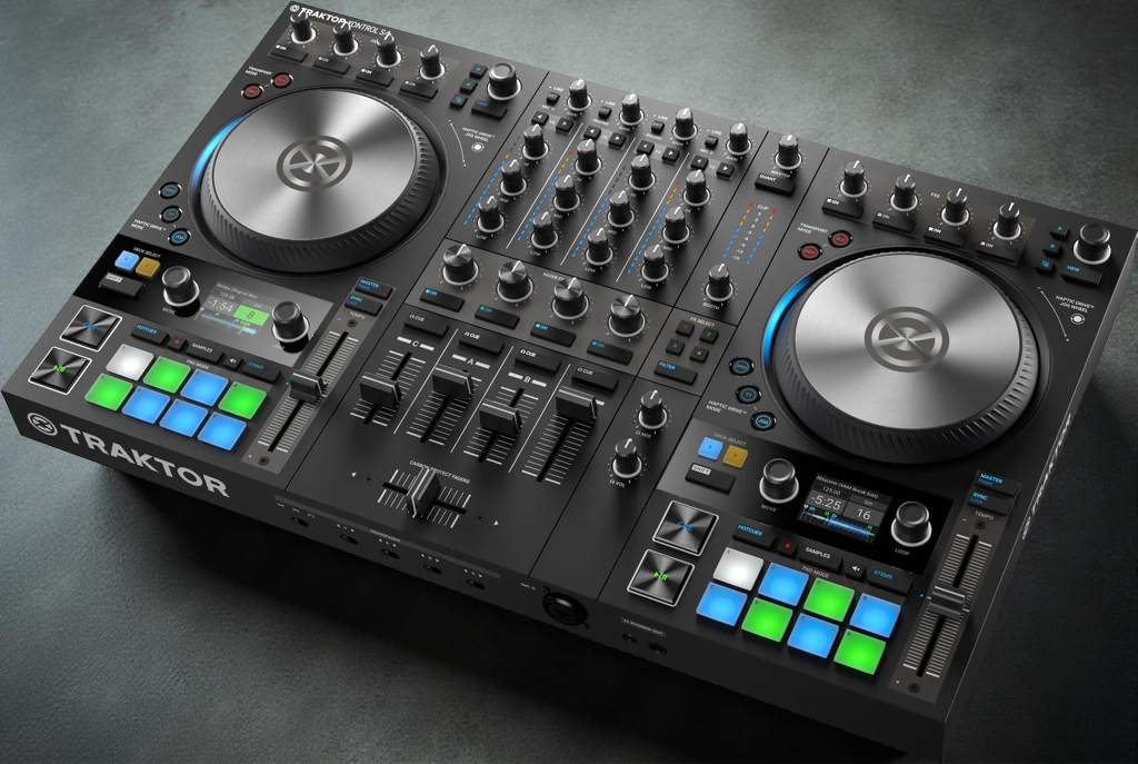 Traktor Kontrol S4 MK3 Native Instruments